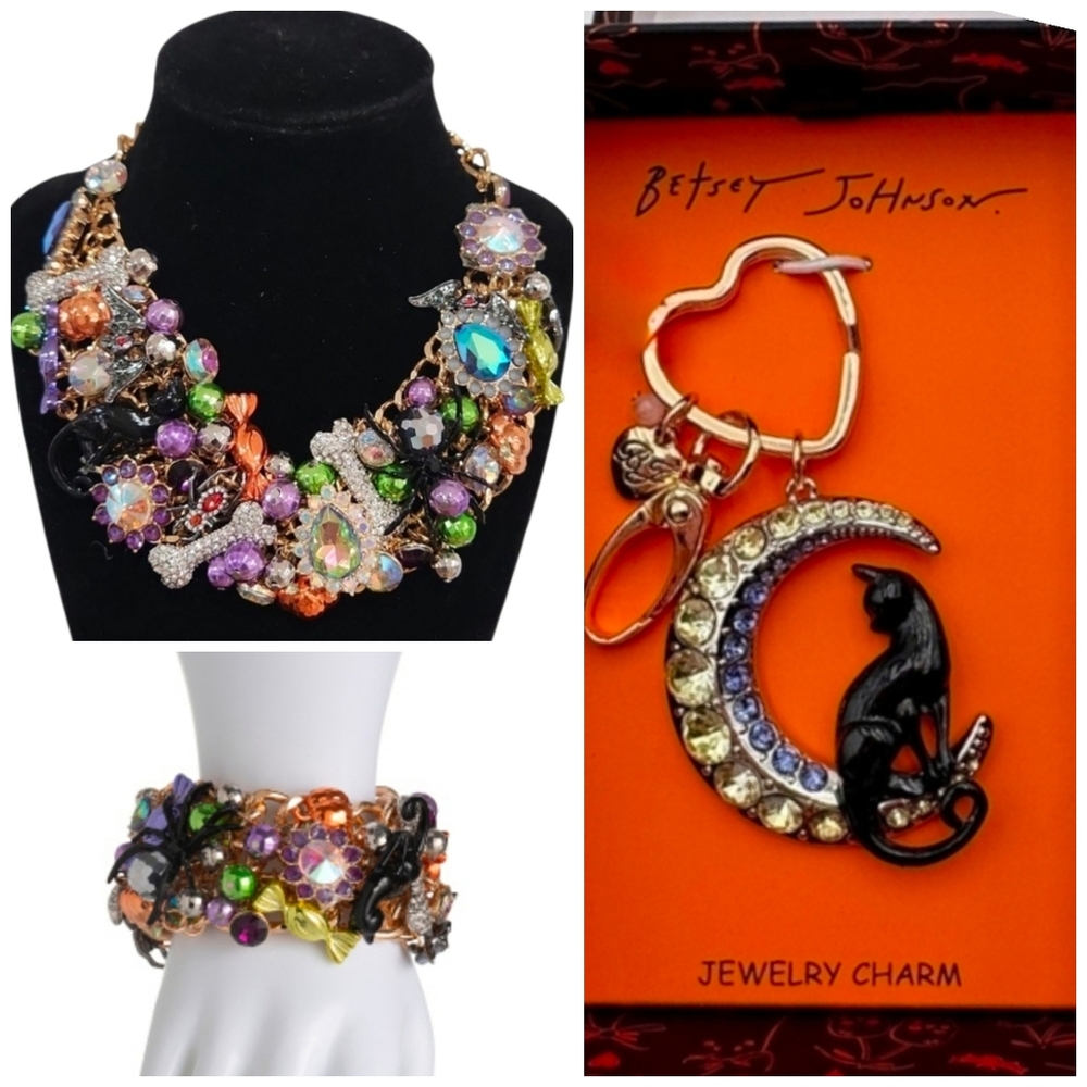 🖤▪️Betsey Johnson▪️3pc halloween Charm Bib Necklace - Bracelet- Bag/ keycharm